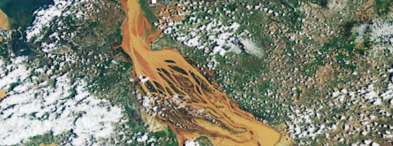 devastating-flood-in-madagascar-seen-from-space