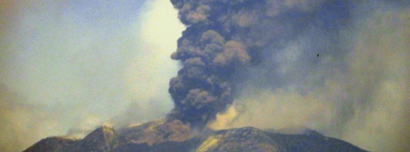 etna-volcano-eruption-april-19-2020
