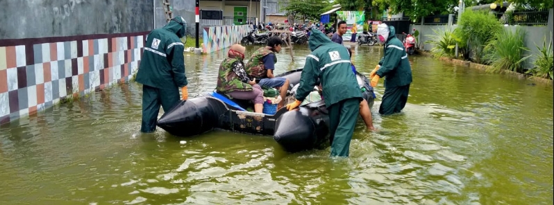 Ongoing floods affect more than 25 000 in East Java, Indonesia