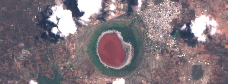50 000-year-old meteorite crater lake turns red overnight, India
