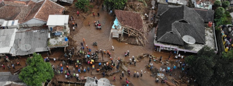 At least 2 killed, 20 injured as more floods and landslides hit Jakarta and West Java, Indonesia