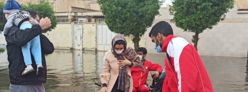 two-months-worth-of-rain-in-few-hours-floods-iran-killing-7-people