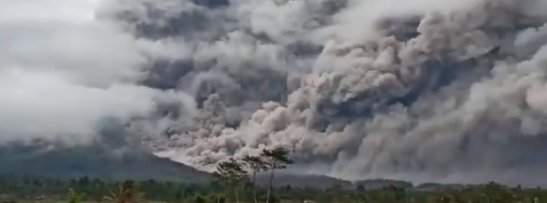 Massive pyroclastic flow at Semeru volcano, Indonesia