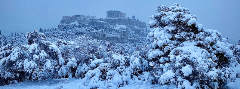 Widespread disruption after heaviest snowfall in 12 years hits Greece
