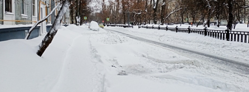 Major, record-breaking snow blankets Moscow, Russia