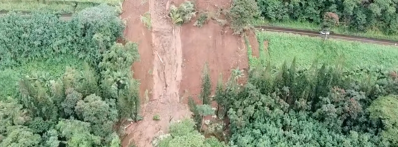 Massive landslide cuts off access to Kauai north shore, Hawaii