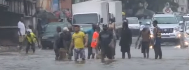 At least 14 dead, 8 165 displaced after flash floods hit Luanda, Angola