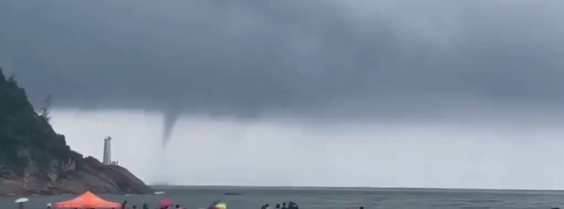 Waterspout recorded as it hits a beach in China’s Guangdong Province