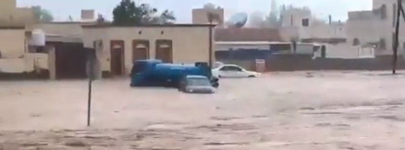 Unseasonal rains hit Oman, causing severe floods