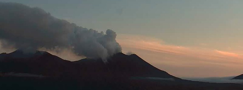 Multiple, discrete, energetic explosion signals at Semisopochnoi volcano, Alaska