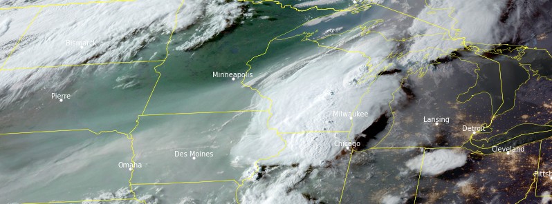 More than 460 000 customers without power as severe thunderstorms hit Michigan, Wisconsin and Illinois, U.S.