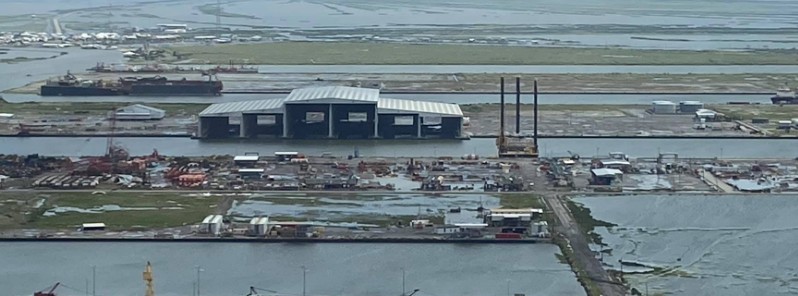 port-fourchon-shut-down-after-direct-hit-hurricane-ida-august-2021