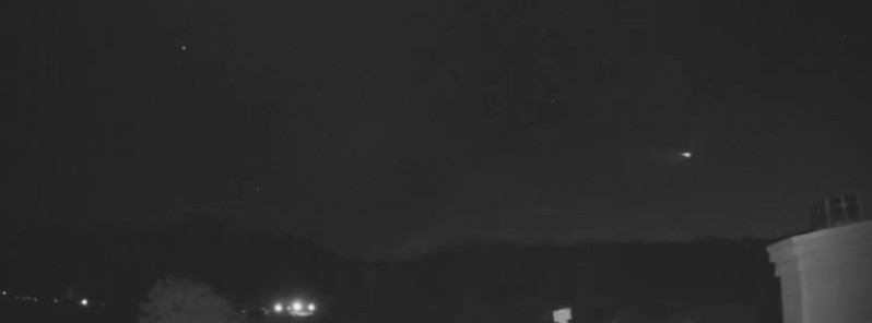 Slow-moving fireball over Los Angeles, California