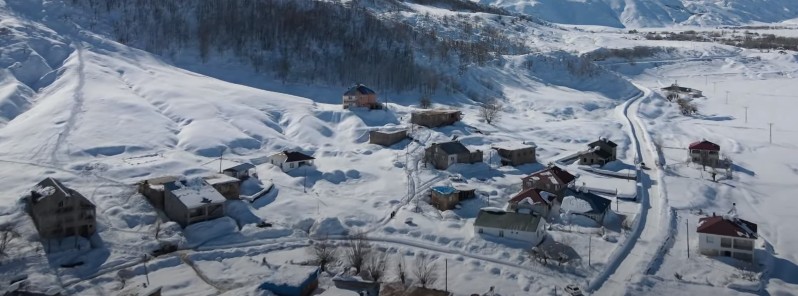 ovacik-tunceli-homes-buried-under-snow-turkey-january-2022