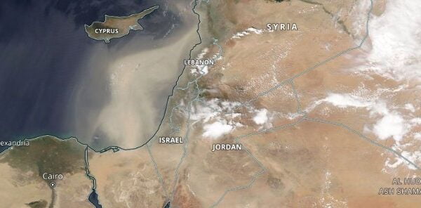 Severe dust storms and large hail hit parts of the Middle East