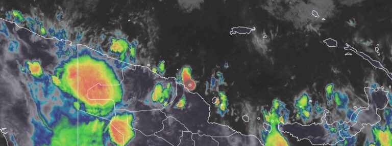 Manam volcano eruption at 17:50 UTC on April 17, 2022