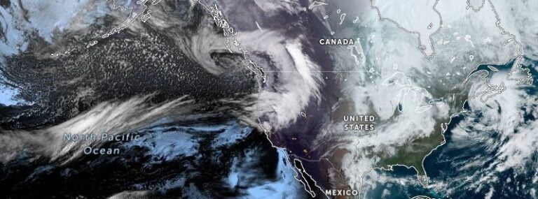 GOES-East satellite image acquired at 13:40 UTC on April 4, 2022