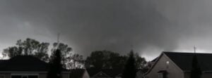 Large violent tornado hits Pembroke, Georgia
