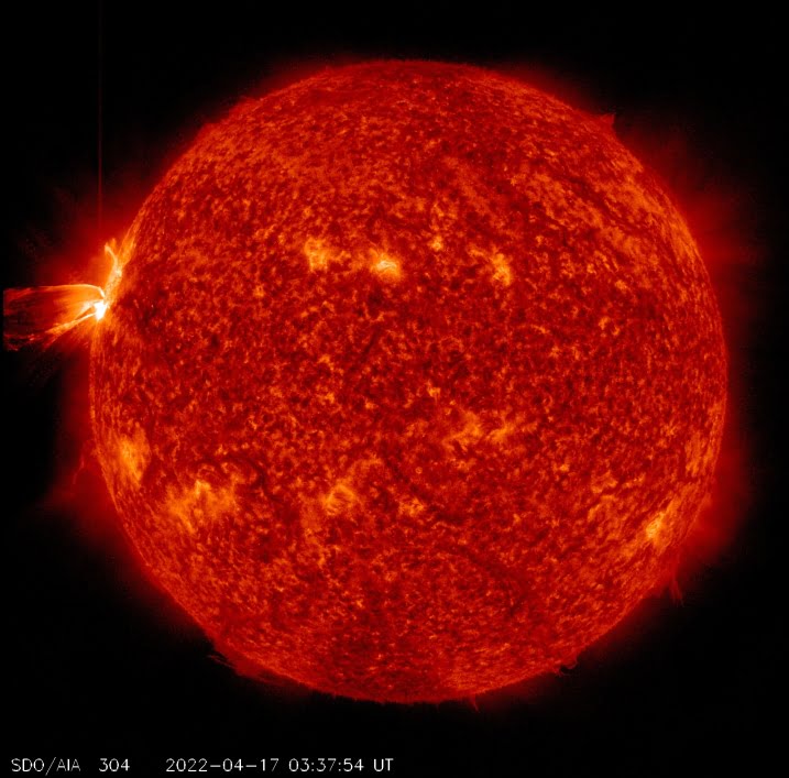 M1.1solar flare April 17, 2022