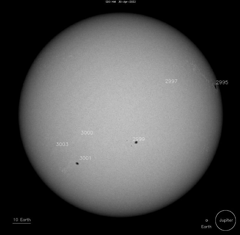 Sunspots on April 30, 2022