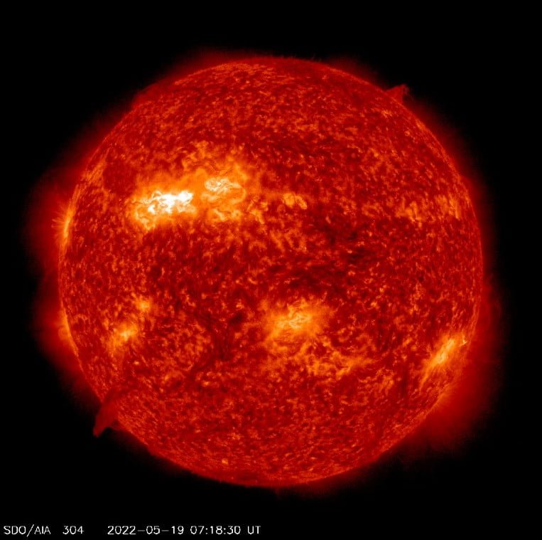 m5-6 solar flare may 19 2022