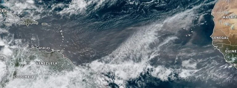 saharan air layer may 19 2022 goes-east f