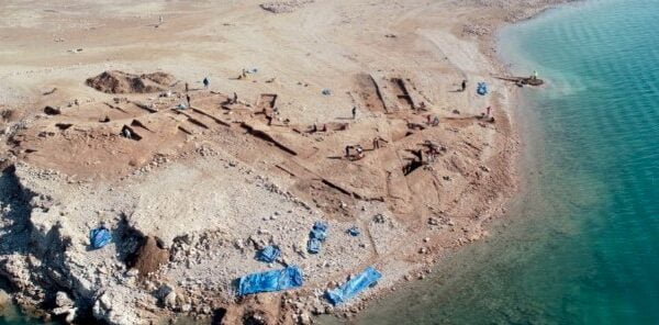 The archaeological site of Kemune in the dried-up area of the Mosul reservoir