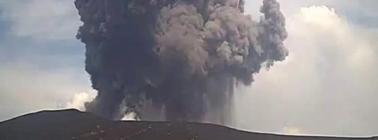 anak krakatau eruption june 8 2022