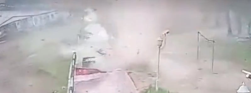 Large multi-vortex tornado throws a car into Songhua River, China