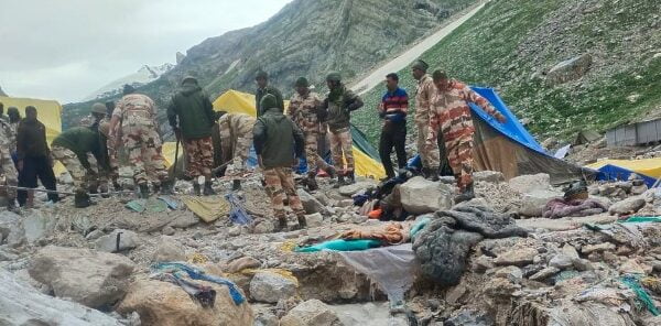 Dozens missing, 15 000 rescued after severe flash floods hit pilgrimage site in Jammu and Kashmir, India