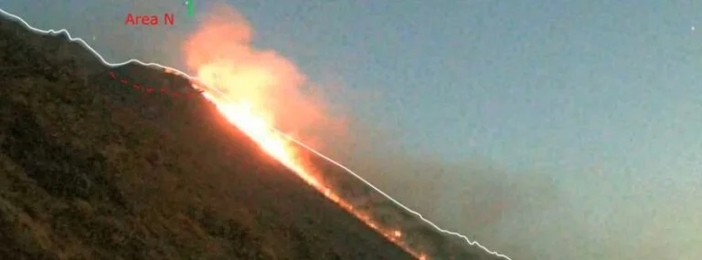 lava overflow stromboli volcano italy july 27 2022