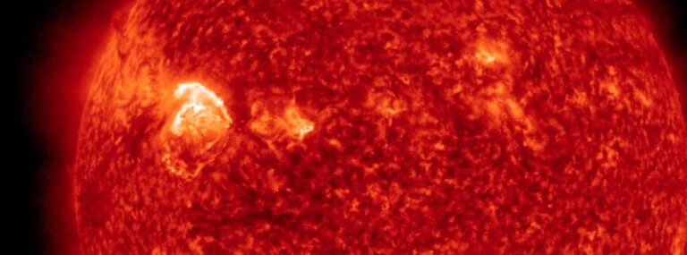 m2.5 solar flare july 8 2022