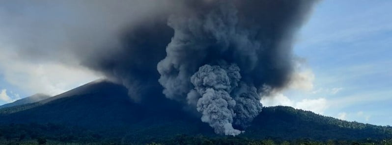 Strong eruptive activity at Fuego volcano, large pyroclastic flows produced, Guatemala