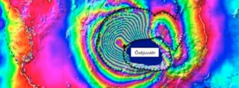 sentinel-1 uplift at askja volcano iceland july 27 2021 to july 22 2022