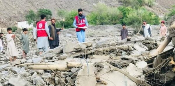 Flash floods in Afghanistan leave over 30 people dead and 100 missing