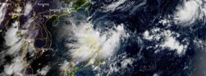Tropical Storm “Ma-on” to make landfall over Luzon, Philippines