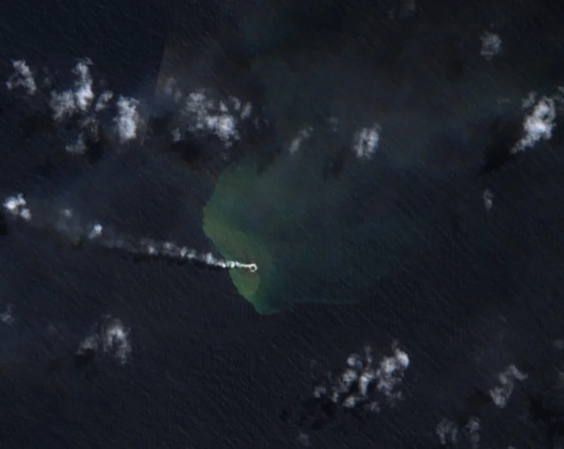 home reef volcano september 9 2022 sentinel-2 bg