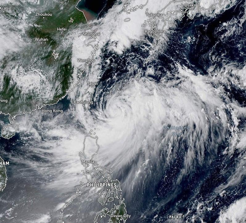 typhoon hinnamnor 0610z september 2 2022 bg