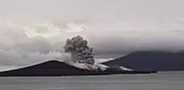 anak krakatau eruption october 26 2022 f