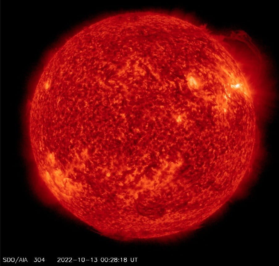 m1-5 solar flare october 13 2022 sdo aia 304