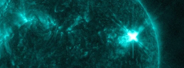 x1-0 solar flare october 2 2022 f