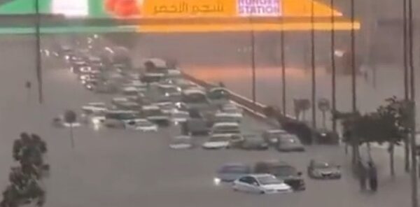 Record-breaking rains cause devastating flash floods in Jeddah, Saudi Arabia