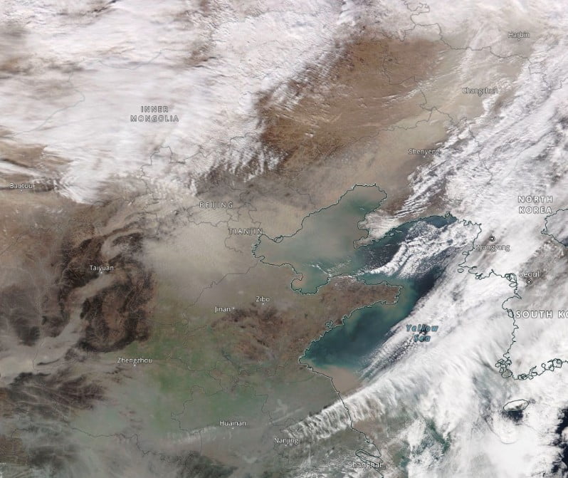 sandstorm over china december 12 2022 bg