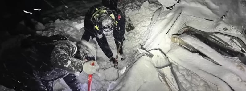 Avalanche buries multiple vehicles in Tibet, killing at least 28 people