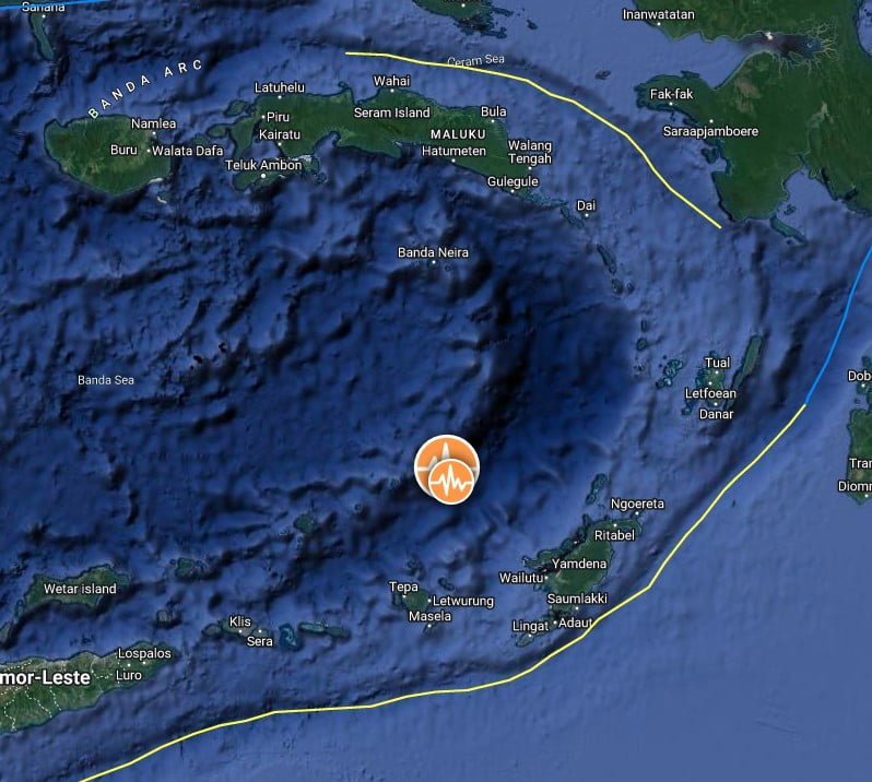 M7-6 earthquake Tanimbar Islands indonesia january 9 2023 location map bg