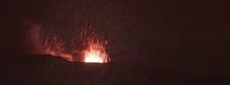 anak krakatau eruption january 22 2023 f