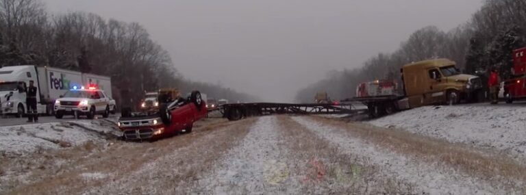Frozen in Time: Epic Scenes from The Ice Storms in the US