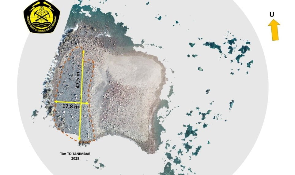 Mud domes discovered on islands near Kabawa mud volcano after M7.5 earthquake, Indonesia - island 2 mud dimensions