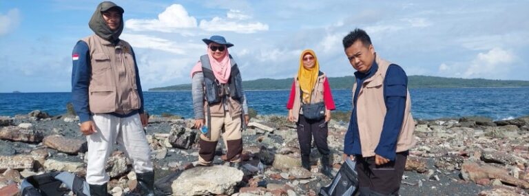 Mud domes discovered on islands near Kabawa mud volcano after M7.5 earthquake, Indonesia