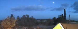 Long-lasting daylight fireball over southern California
